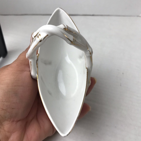 VINTAGE - Bohemian Trinket Dish with Bamboo Handles & Design Legs - Picture 4 of 12